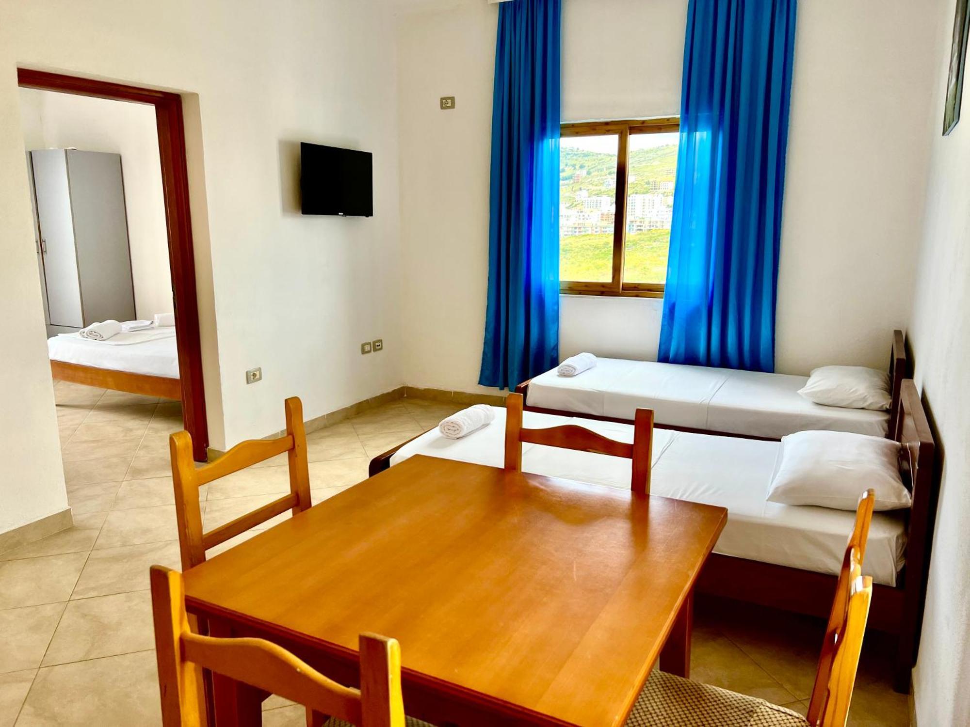Redi'S Seaview Apartments Sarandë Eksteriør billede