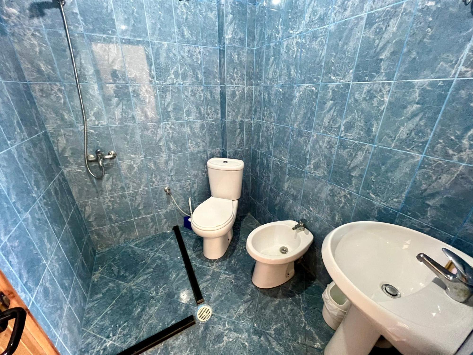 Redi'S Seaview Apartments Sarandë Eksteriør billede