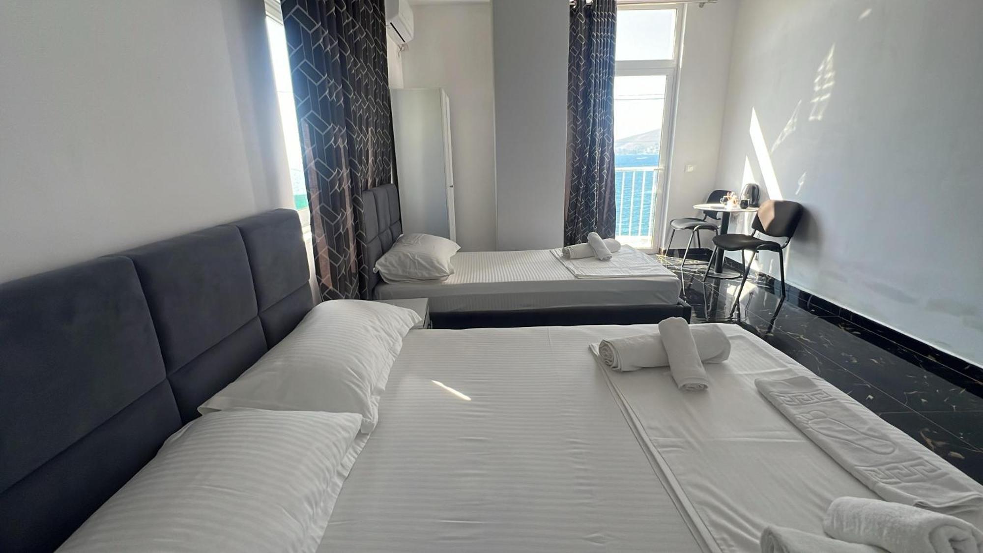 Redi'S Seaview Apartments Sarandë Eksteriør billede